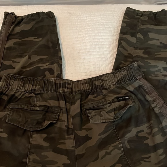 Camo light weight pants - Picture 2 of 3
